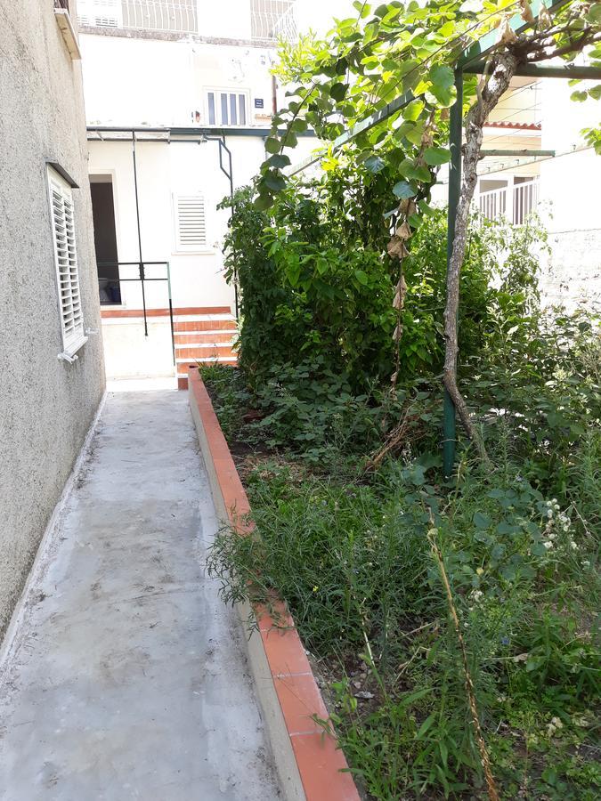 דוברובניק Studio Apartment Garden מראה חיצוני תמונה